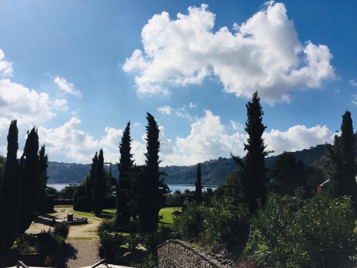 Agriturismo Le Grotte نيمْيِ المظهر الخارجي الصورة